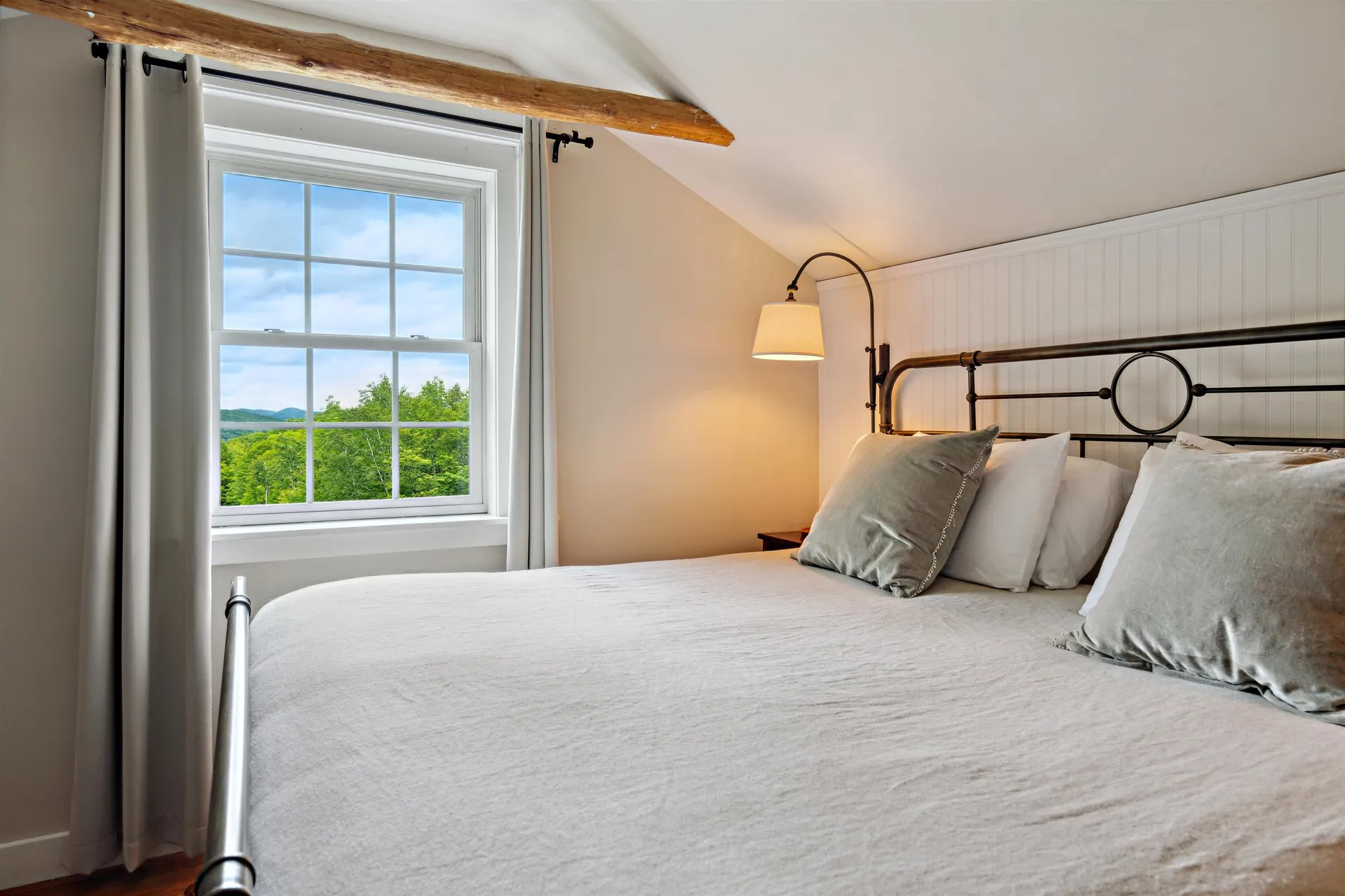 200 Garvin Hill Road Hartland VT 05048