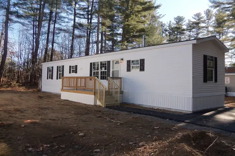 9 Colonial Village Somersworth NH 03878