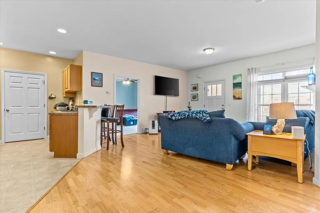 19 Jakes Way Williston VT 05495