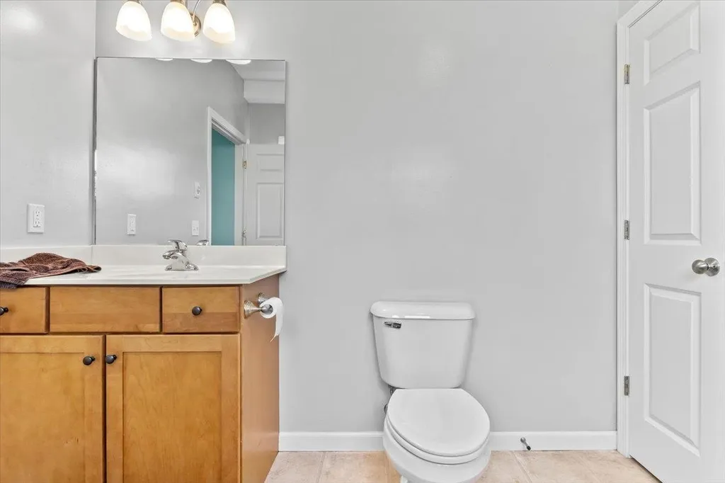19 Jakes Way Williston VT 05495