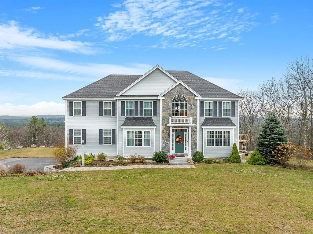 45 Ryan Farm Road Windham NH 03087