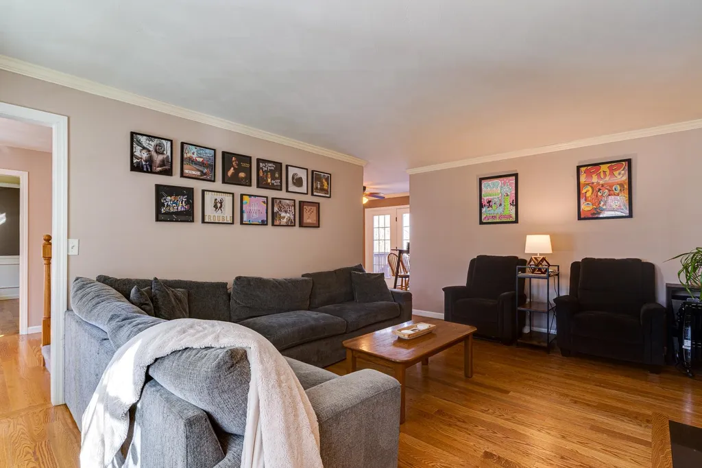 16 Trillium Lane Northwood NH 03261
