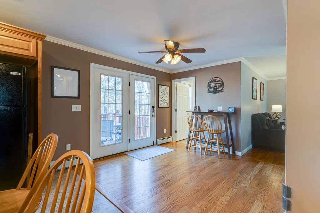 16 Trillium Lane Northwood NH 03261