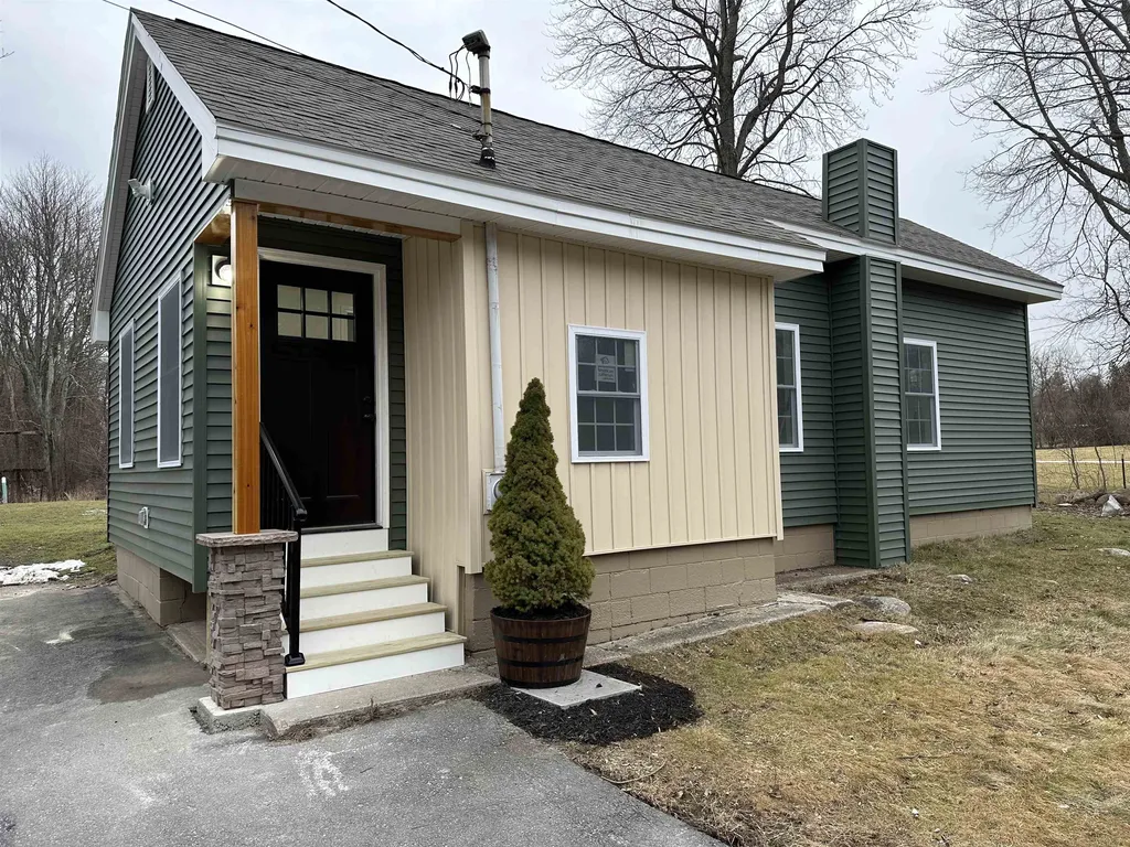 16 Lane Road Derry NH 03038
