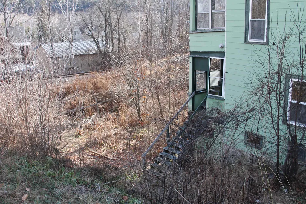 706 Western Avenue Berlin NH 03570