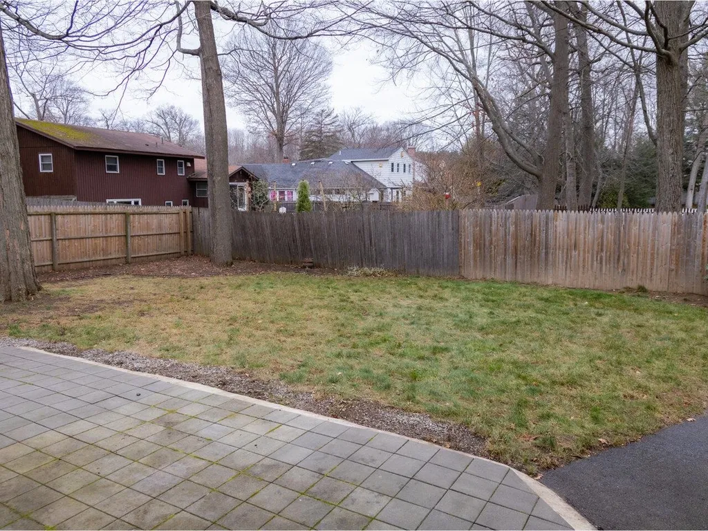54 Woodridge Drive Burlington VT 05408