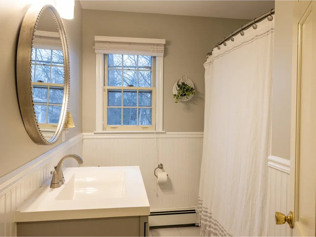 54 Woodridge Drive Burlington VT 05408