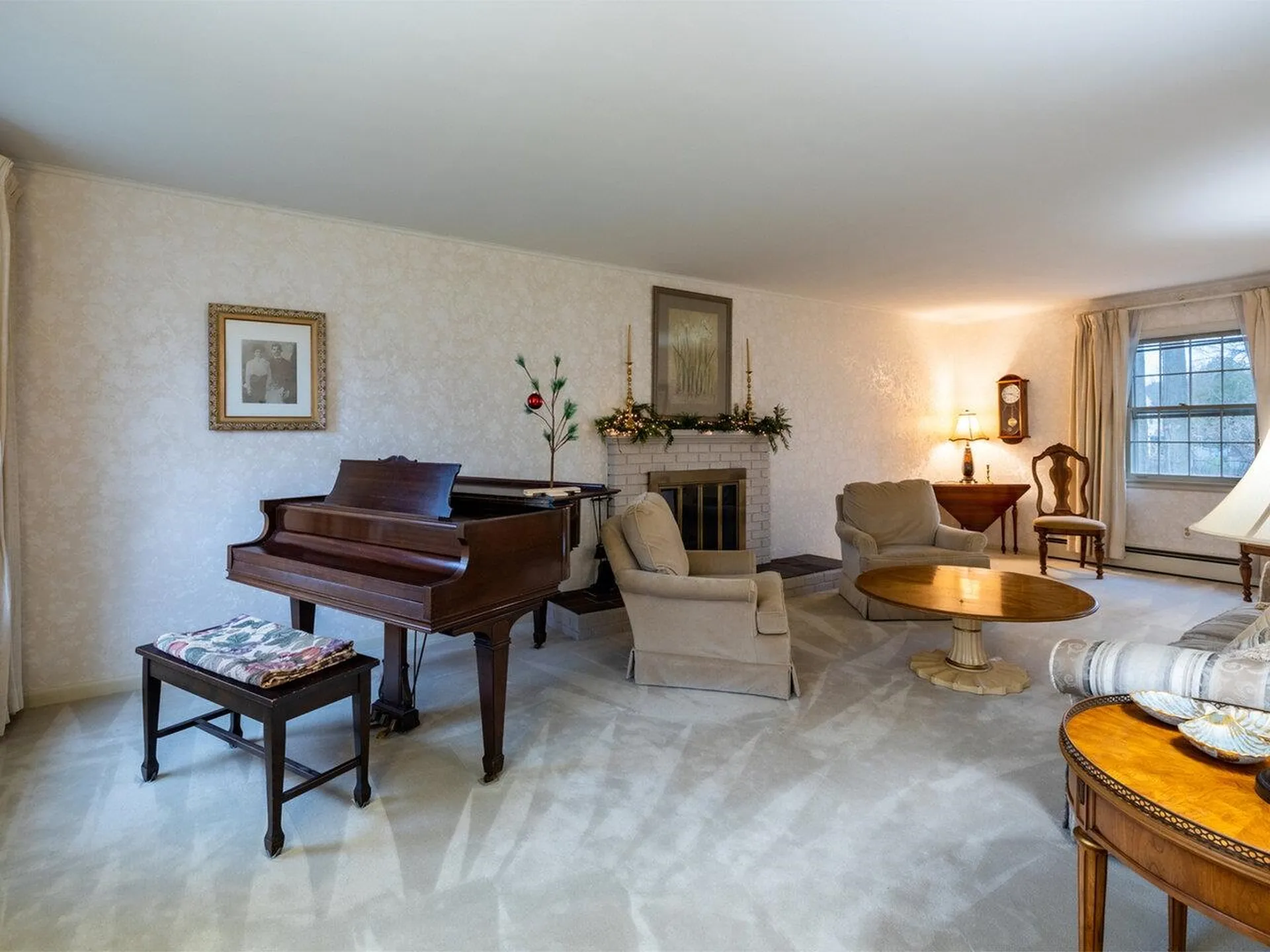54 Woodridge Drive Burlington VT 05408