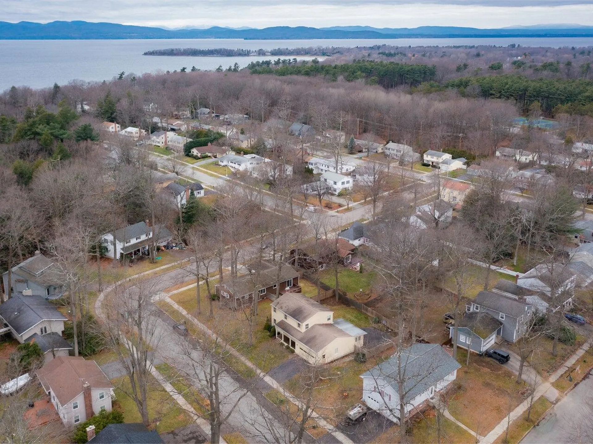 54 Woodridge Drive Burlington VT 05408