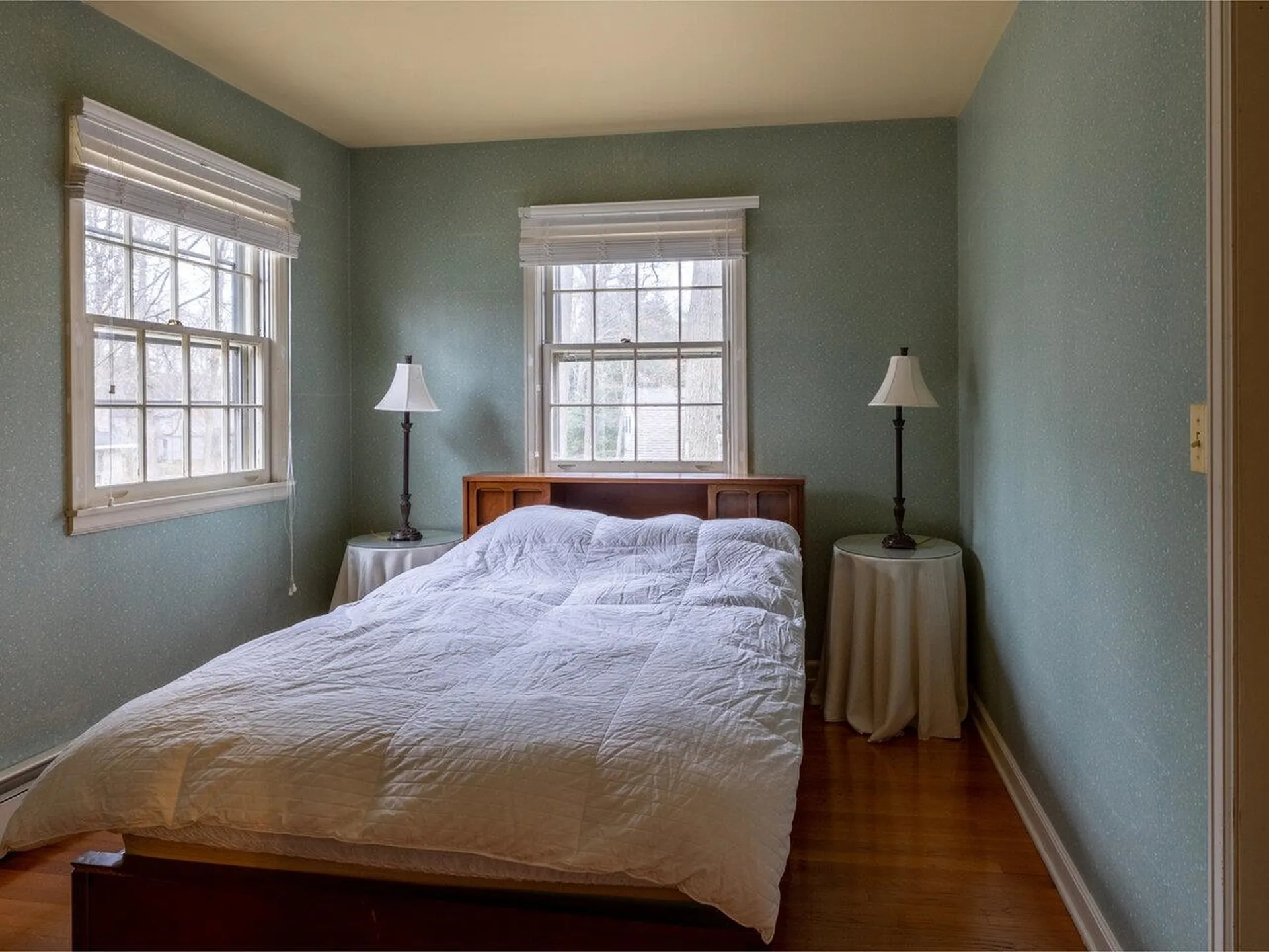 54 Woodridge Drive Burlington VT 05408
