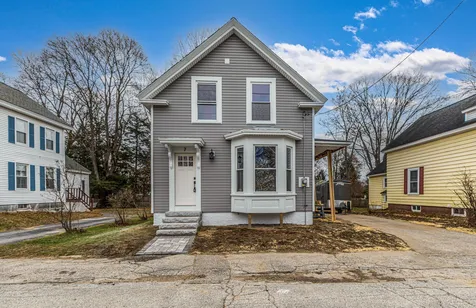 7 School Street Exeter NH 03833