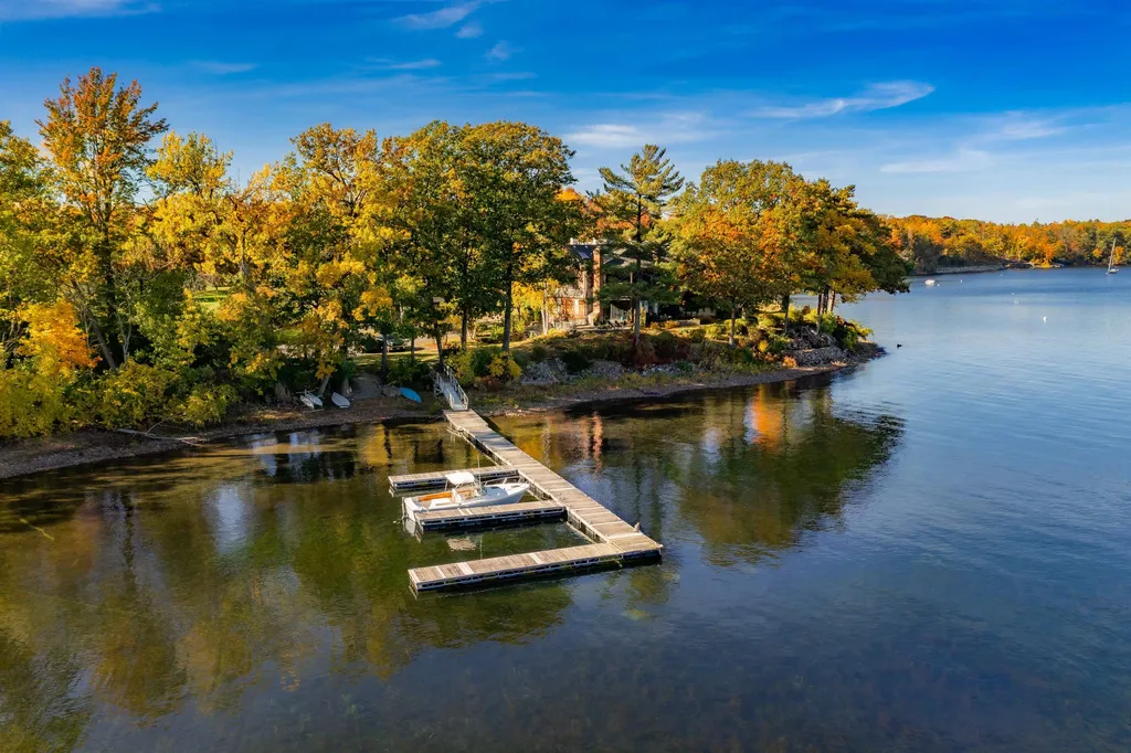 3410 Harbor Road Shelburne VT 05482