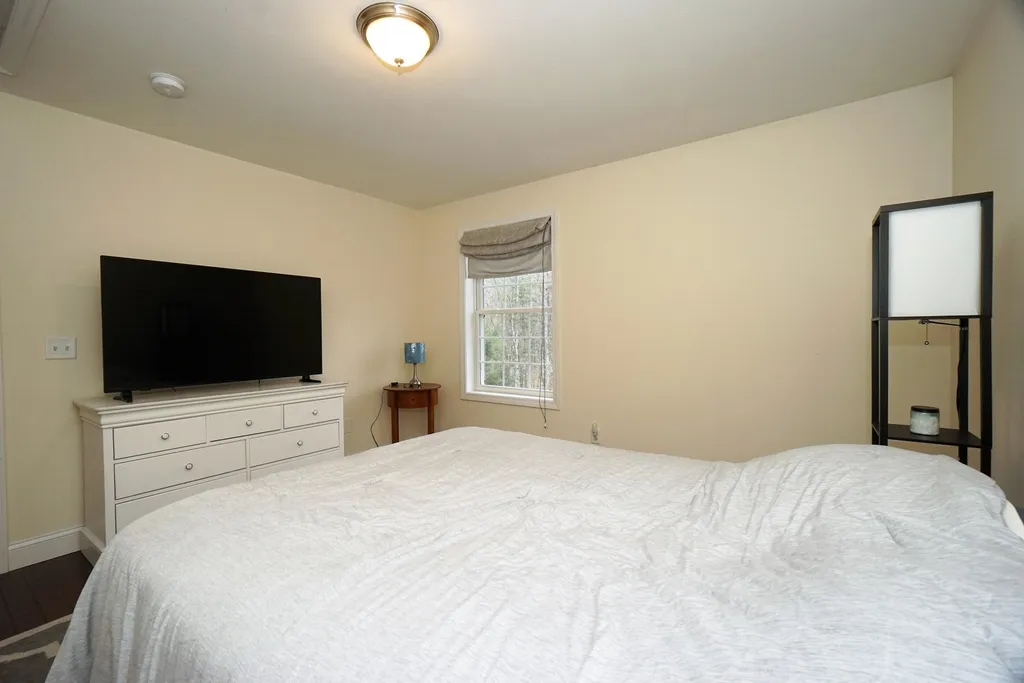 23 Blueberry Hill Road Raymond NH 03077
