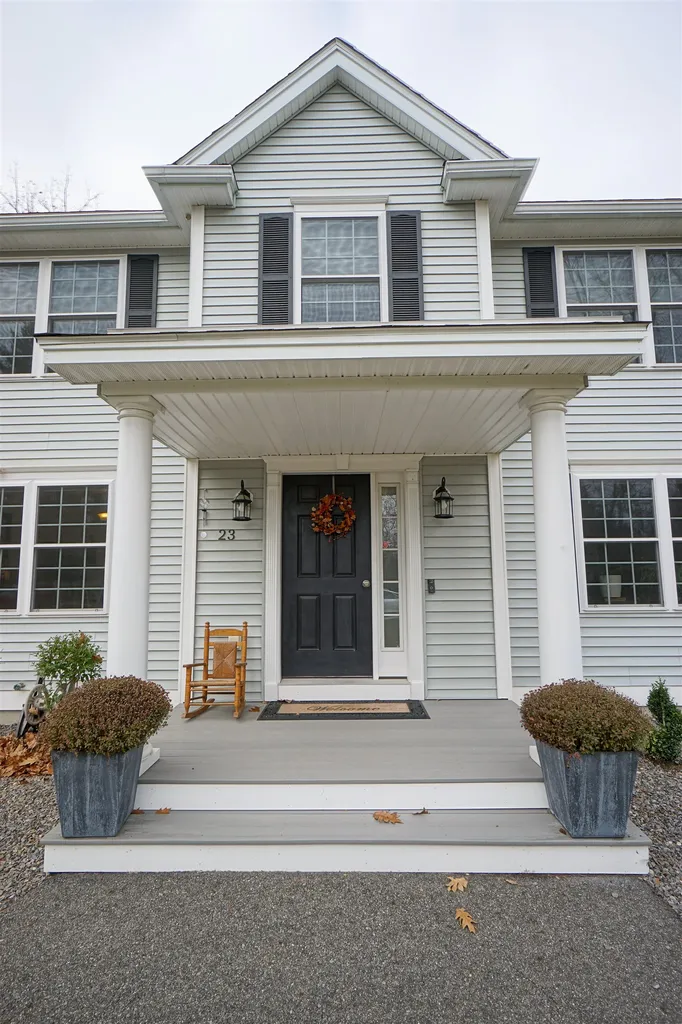 23 Blueberry Hill Road Raymond NH 03077
