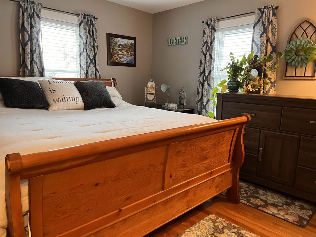 8 Stone Avenue Claremont NH 03743