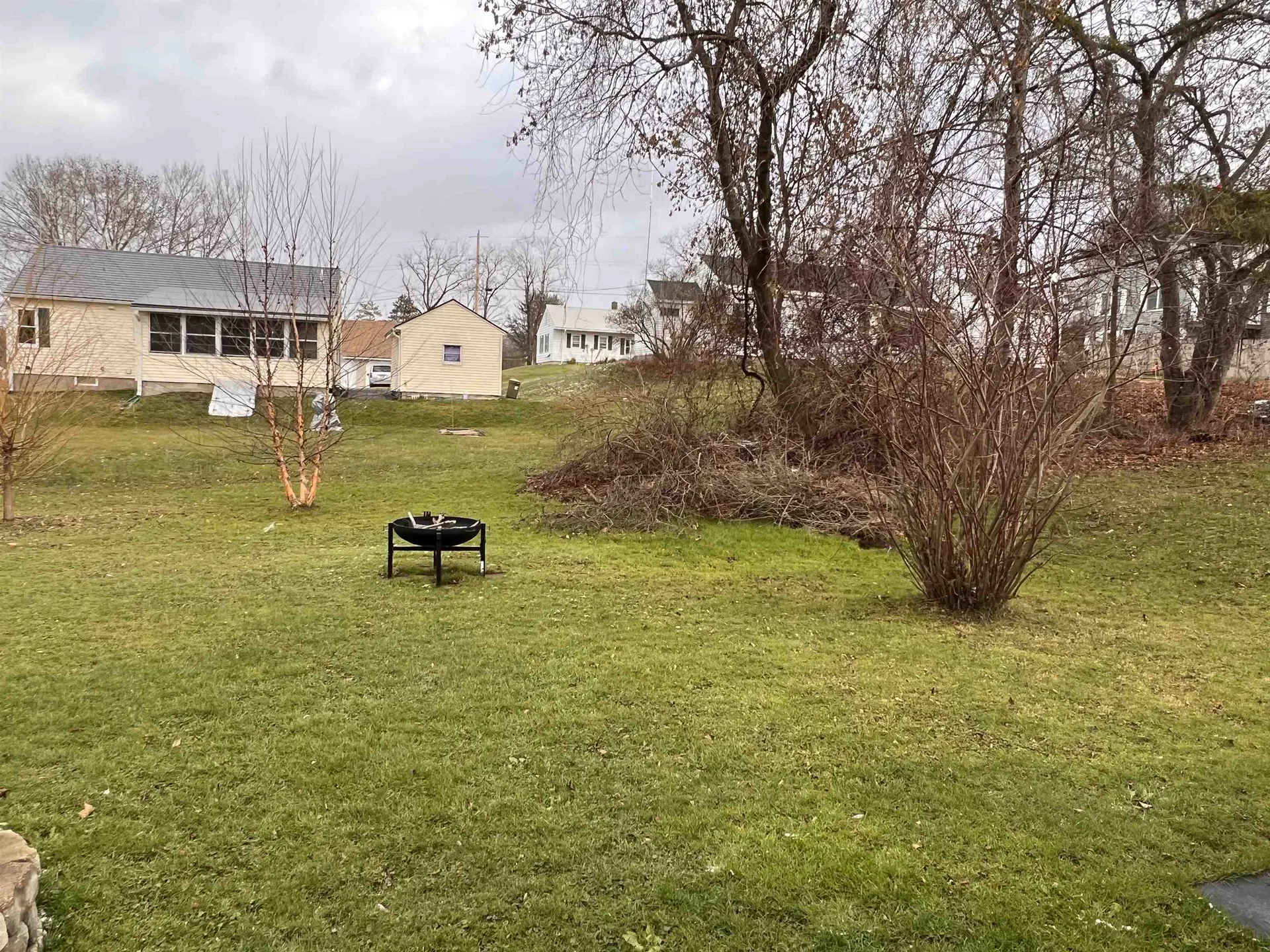 8 Stone Avenue Claremont NH 03743