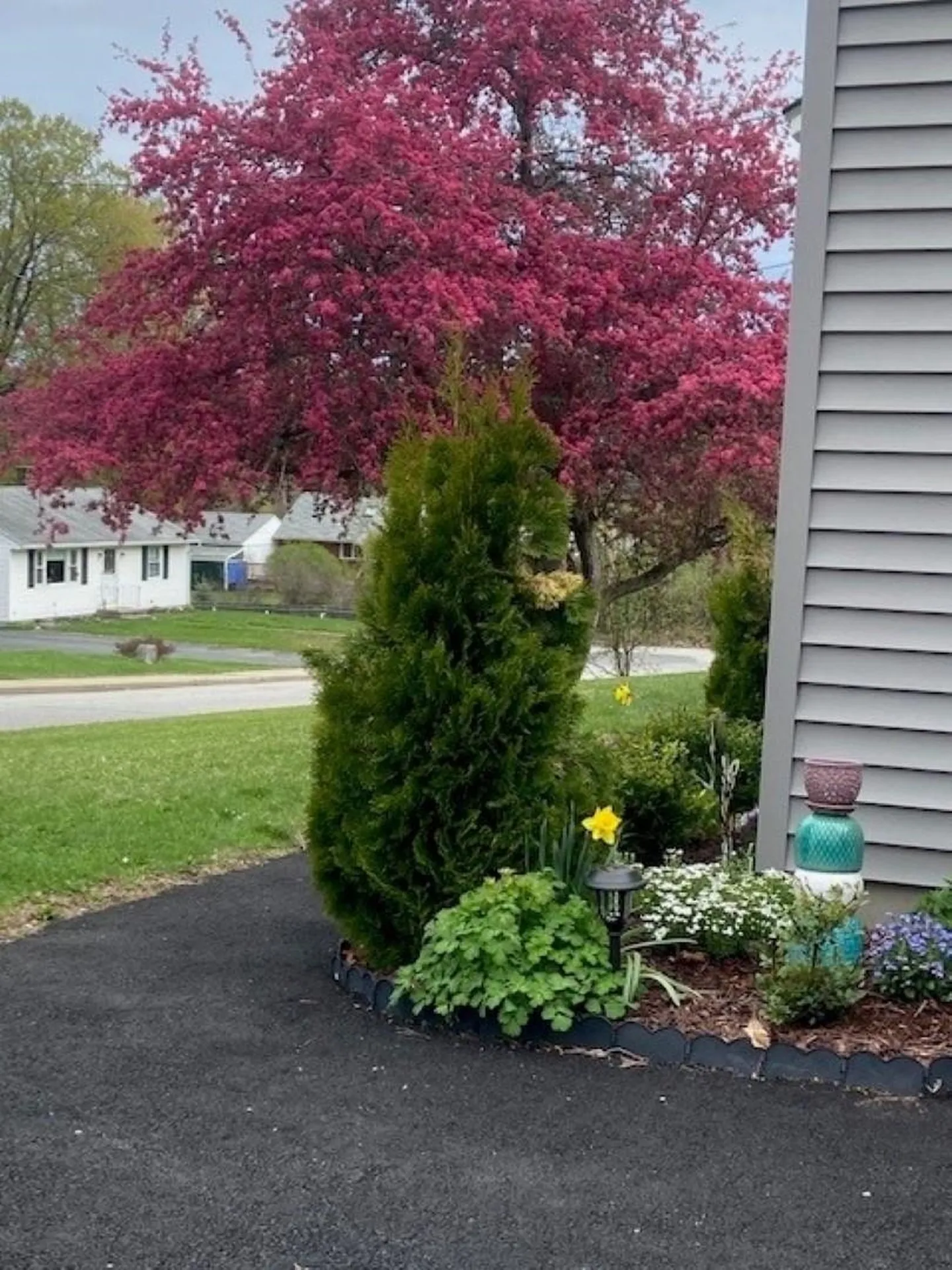 8 Stone Avenue Claremont NH 03743