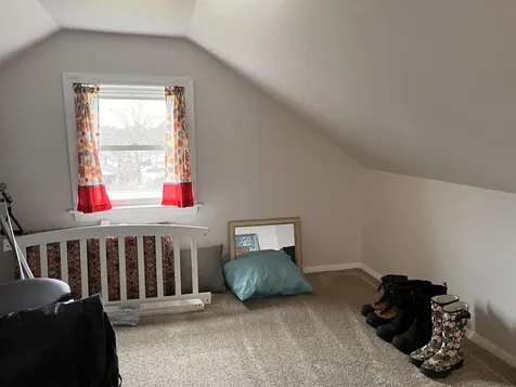 8 Stone Avenue Claremont NH 03743