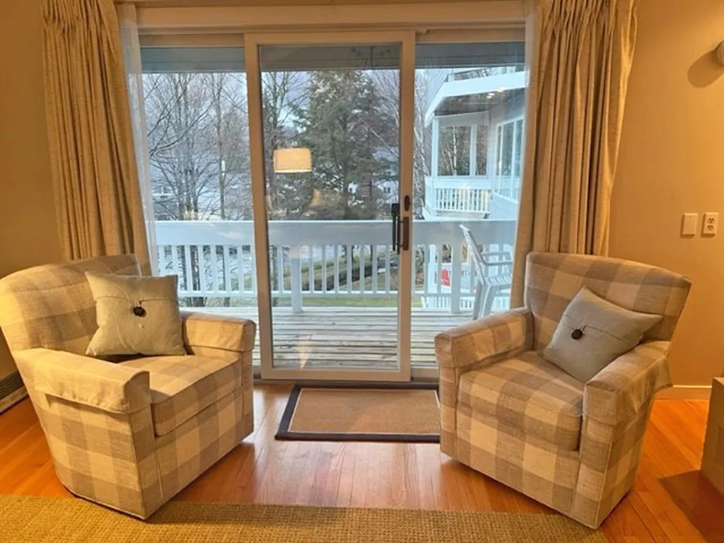34 Paradise Way Warren VT 05674
