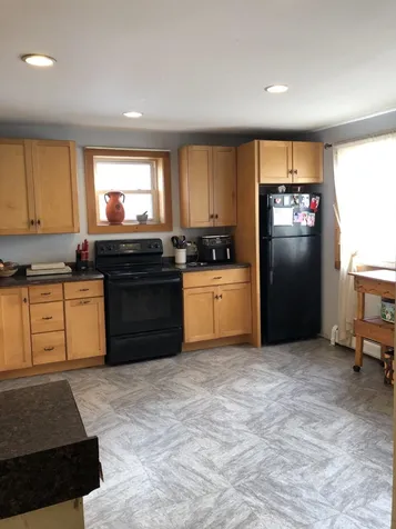 64 Carpenter Street Keene NH 03431