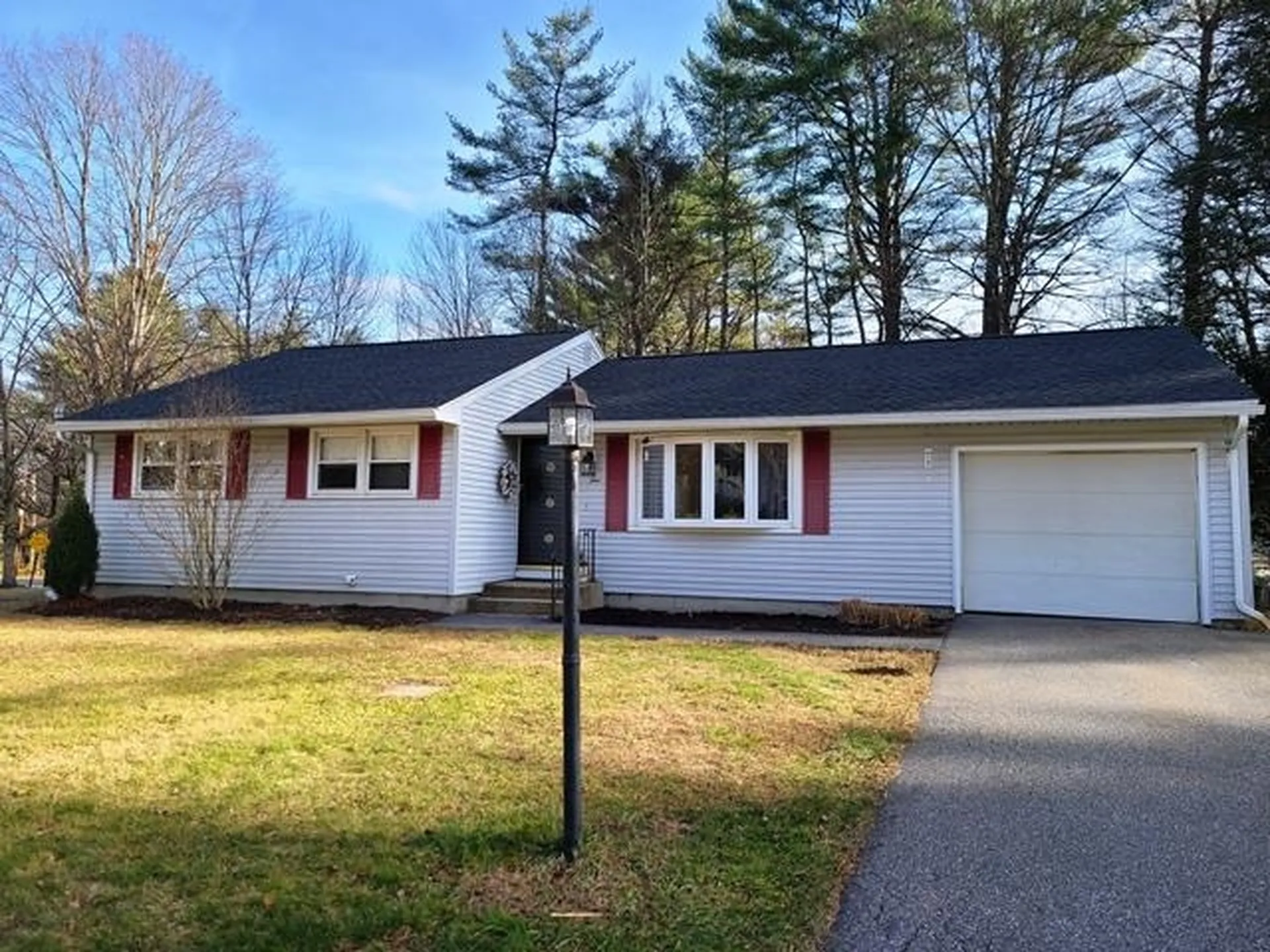 21 Glen Road Keene NH 03431