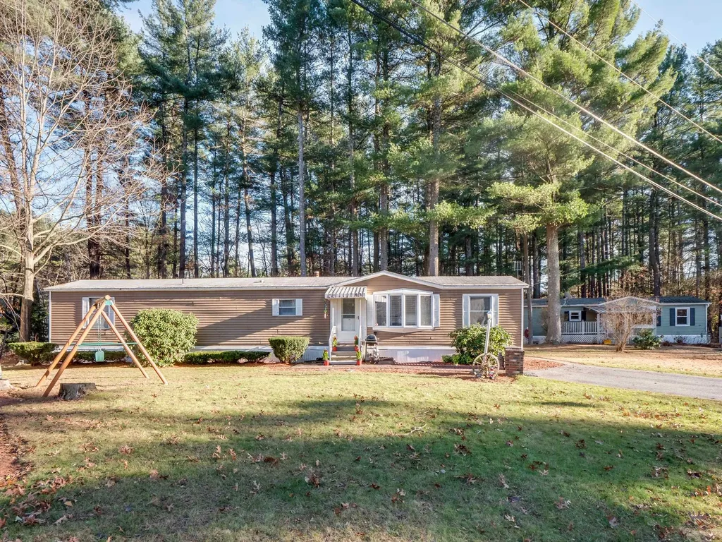 4 Venus Lane Nashua NH 03062
