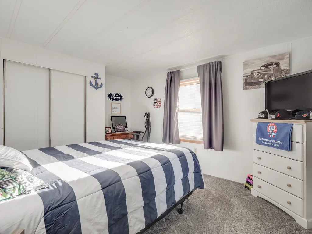 4 Venus Lane Nashua NH 03062