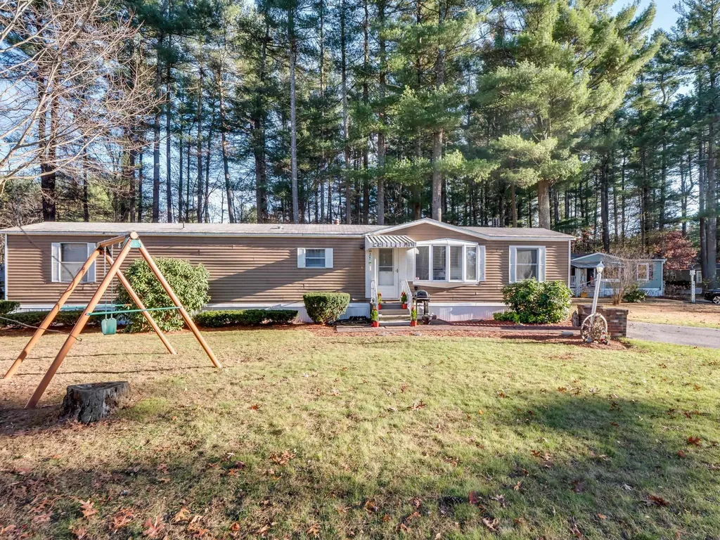 4 Venus Lane Nashua NH 03062