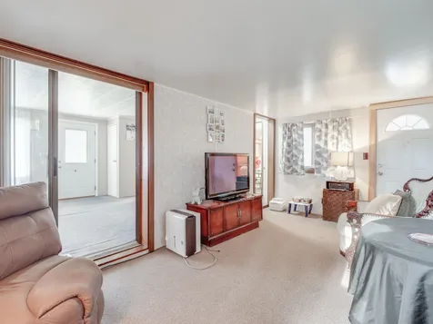 4 Venus Lane Nashua NH 03062