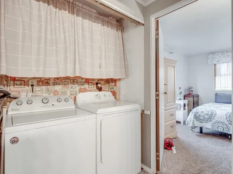 4 Venus Lane Nashua NH 03062