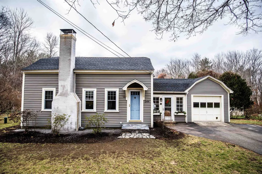 544 Upper Straw Road Hopkinton, NH Real Estate Property MLS 4938081