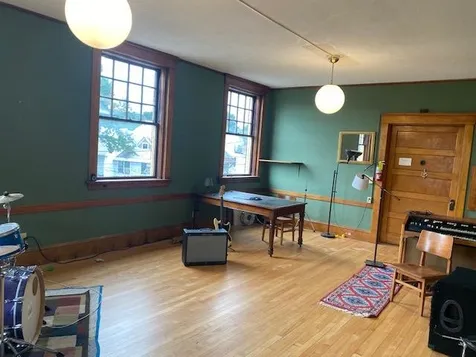 11 Green Street Brattleboro VT 05301