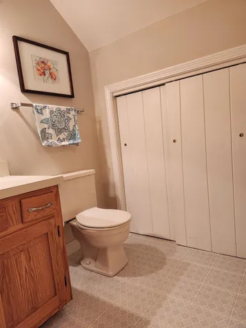 8 Laurel Circle Wolfeboro NH 03894
