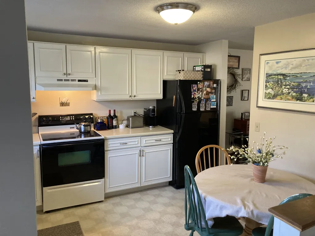 36 D Stonehouse Lane Keene NH 03431