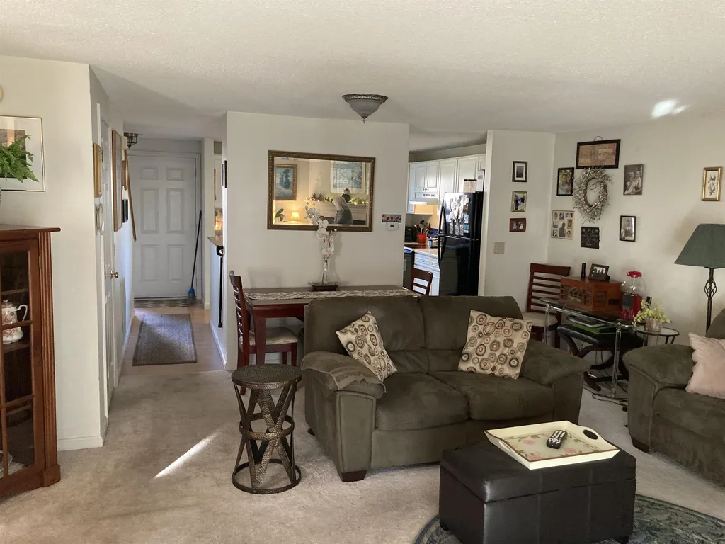 36 D Stonehouse Lane Keene NH 03431