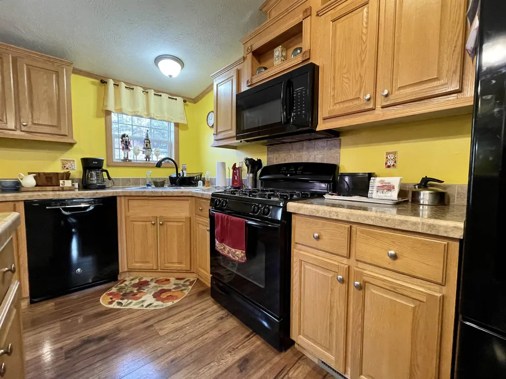 403 Chartier Hill Road Woodbury VT 05681