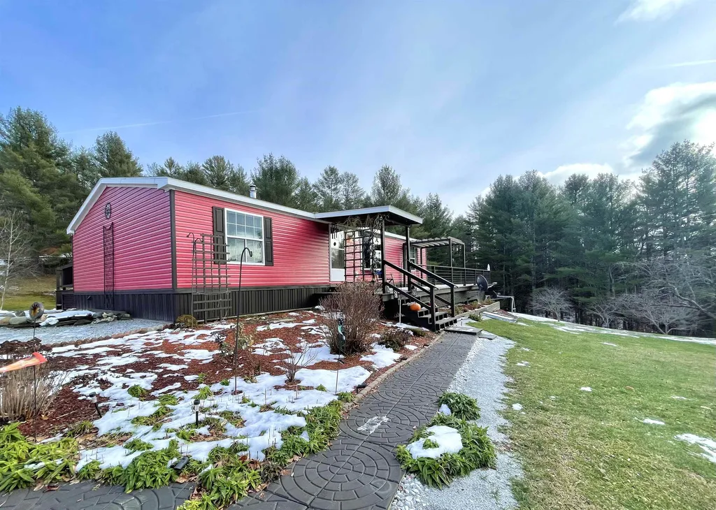 403 Chartier Hill Road Woodbury VT 05681