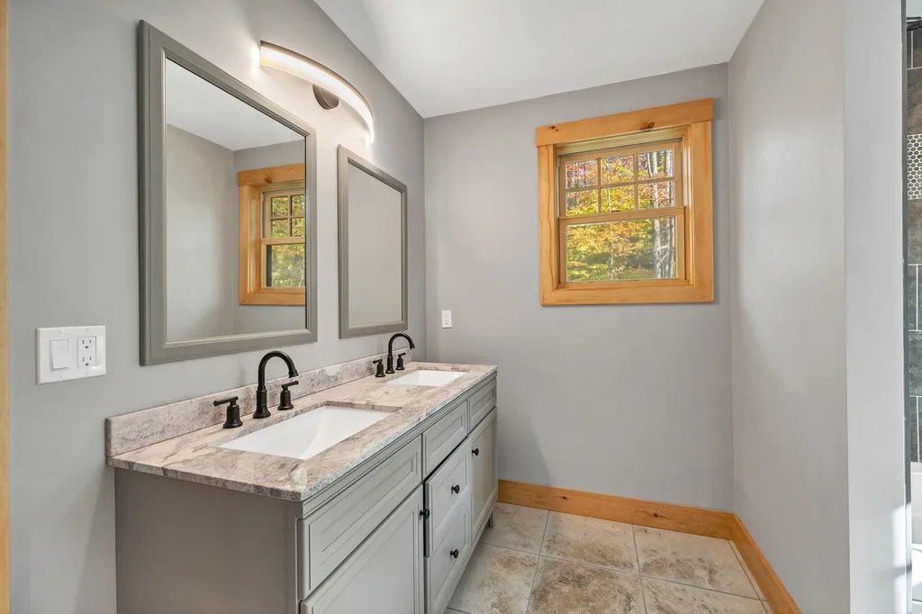 80 Mountain Drive Gilford NH 03249