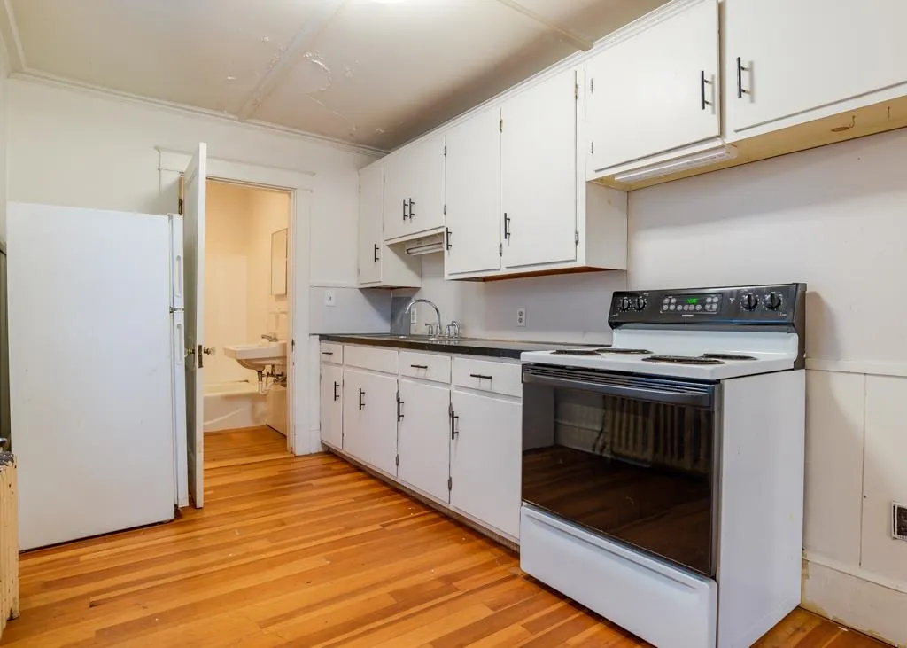 123 Main Street Somersworth NH 03878