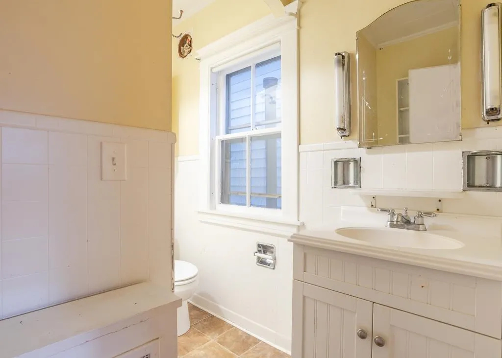 123 Main Street Somersworth NH 03878