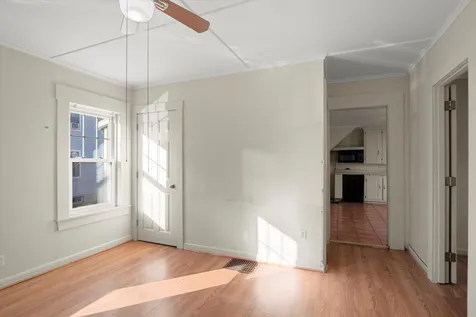 9 Lincoln Street Rochester NH 03867