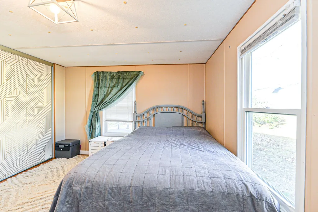 513 Sherwood Glen Somersworth NH 03878