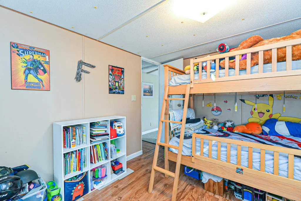 513 Sherwood Glen Somersworth NH 03878
