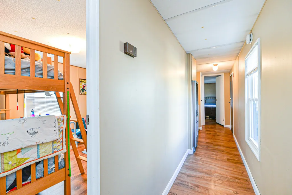 513 Sherwood Glen Somersworth NH 03878