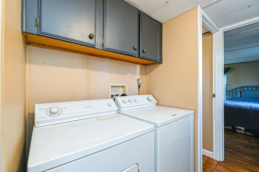 513 Sherwood Glen Somersworth NH 03878