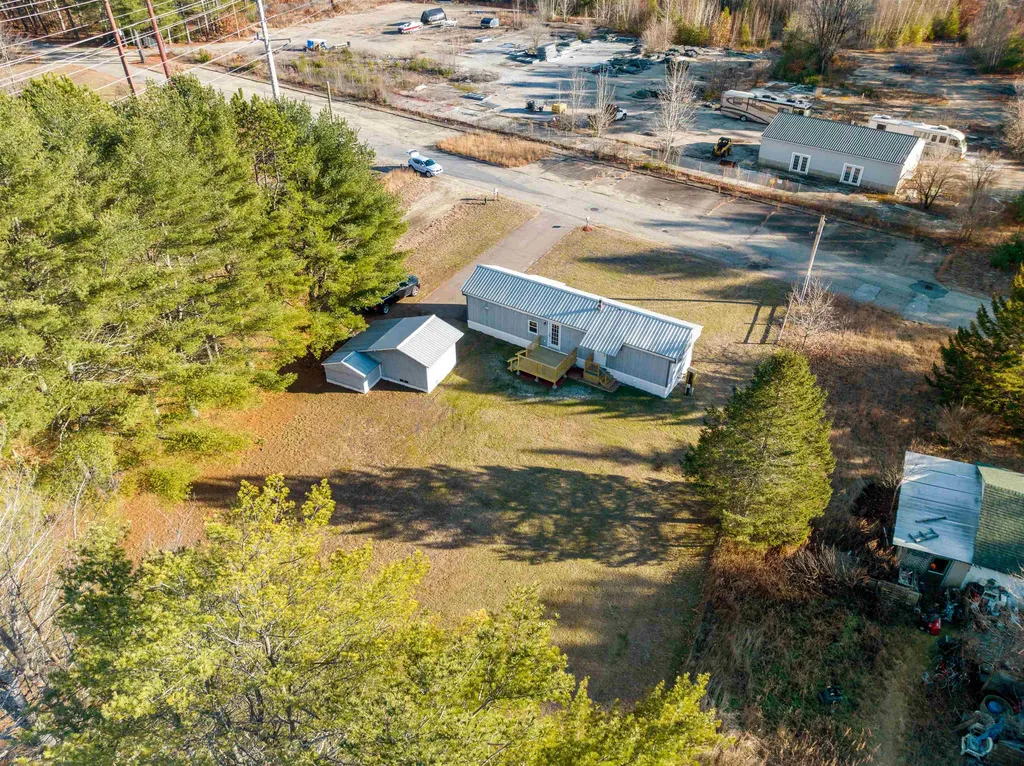 94 Range Road Franklin NH 03235