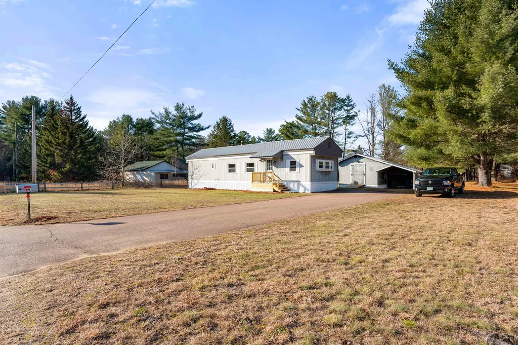 94 Range Road Franklin NH 03235