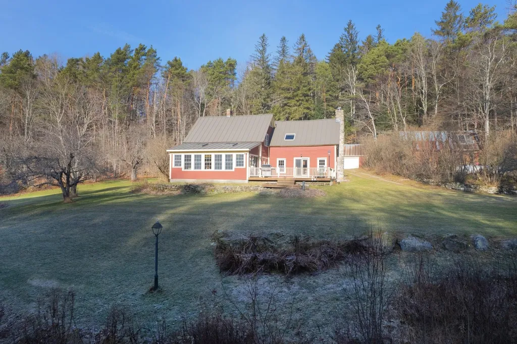 4396 Wheelerville Road Mendon VT 05701
