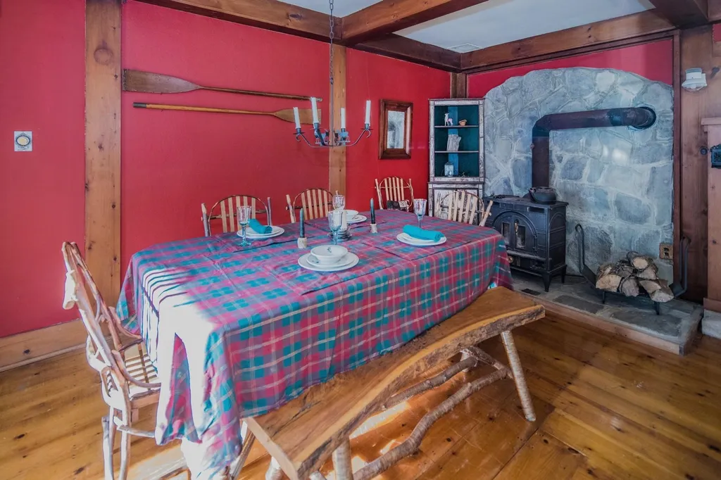 4396 Wheelerville Road Mendon VT 05701