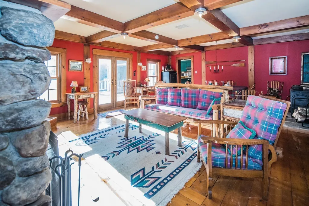 4396 Wheelerville Road Mendon VT 05701